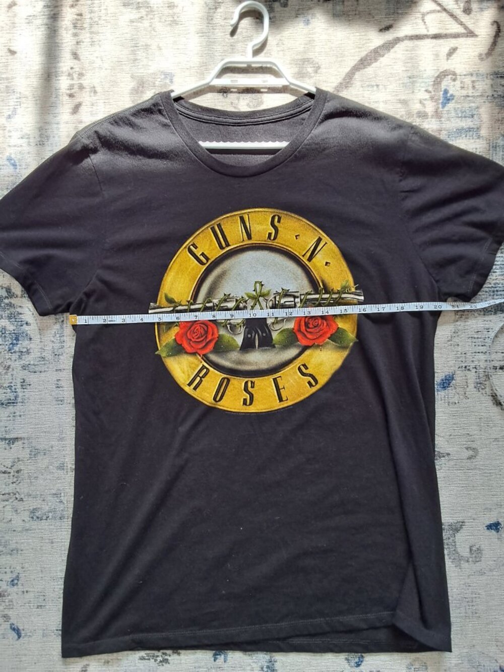 Guns N Roses Tee - Picture 3 of 3